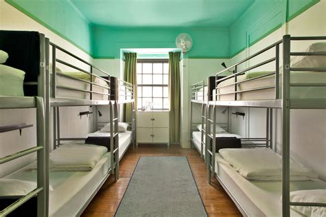 hostel in lisbon with private rooms